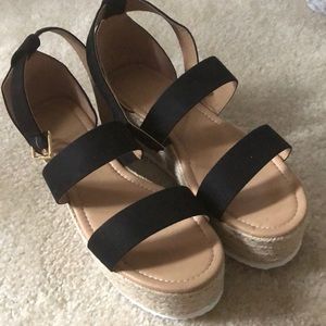 BRAND NEW Black platform wedges